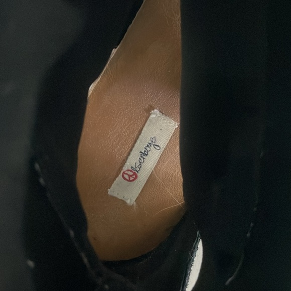 Olsenboye flats with ankle cuffs size 8.5 - Picture 4 of 8